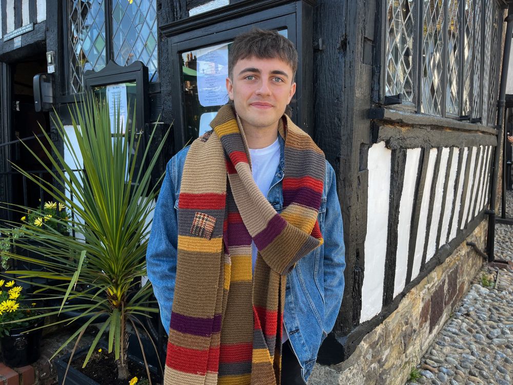 A photo of me, in Tom Bakers’ own original scarf ;)