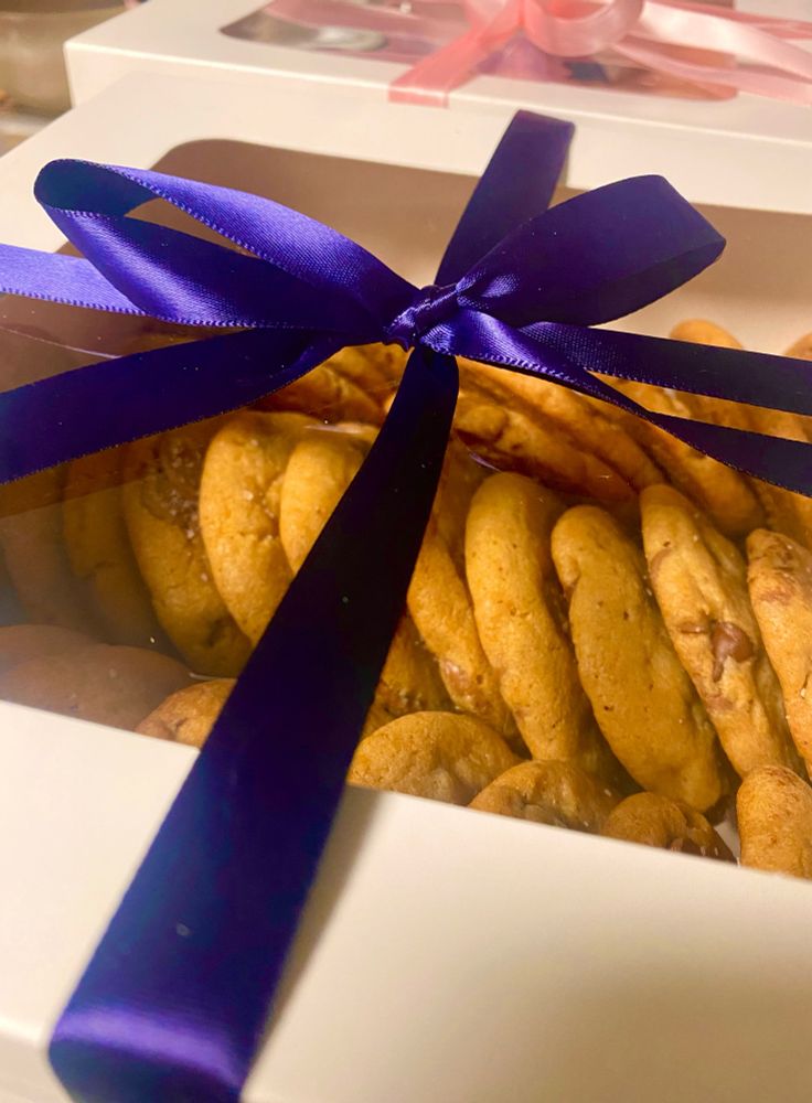 Brown-butter chocolate chip cookies! Not featured: Navy & pink sugared cookies