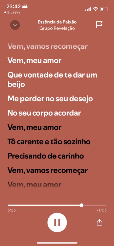 "Vem, vamos recomeçar
Vem, meu amor
Que vontade de te dar um beijo
Me perder no seu desejo
No seu corpo acordar
Vem, meu amor
Tô carente e tão sozinho
Precisando de carinho
Vem, vamos recomeçar
Vem, meu amor"