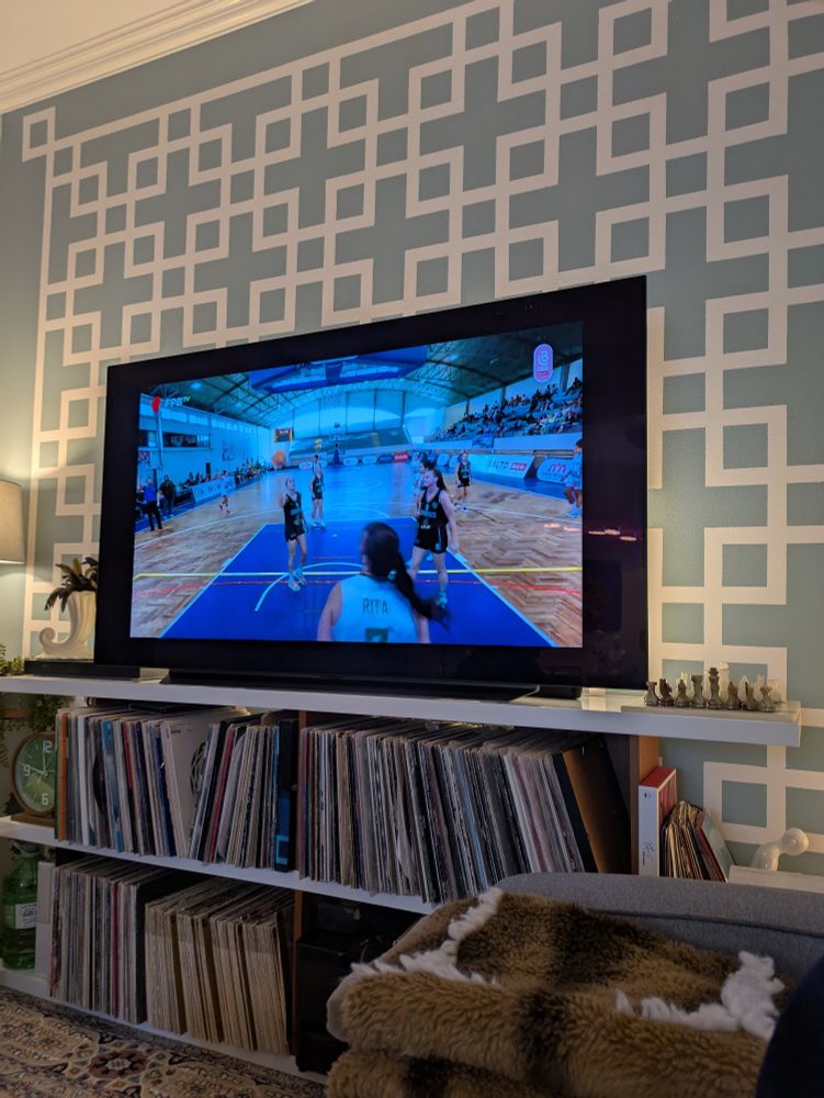 Portuguese Women's Basketball League 1
Picture taken behind the basket shows the key.
Player #21 in the picture is Lauren Golding.