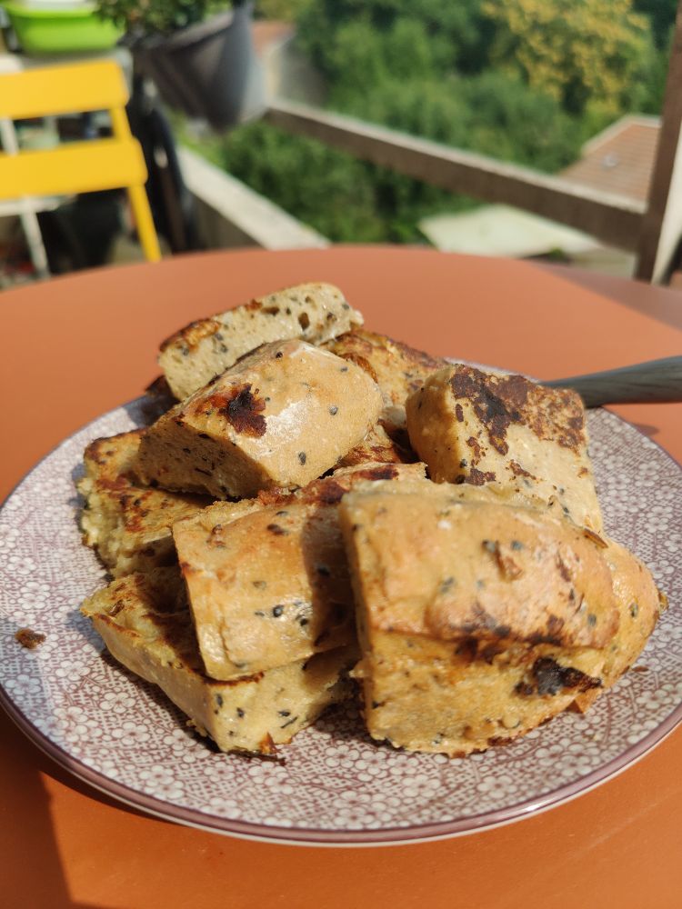 Pain perdu on a plate