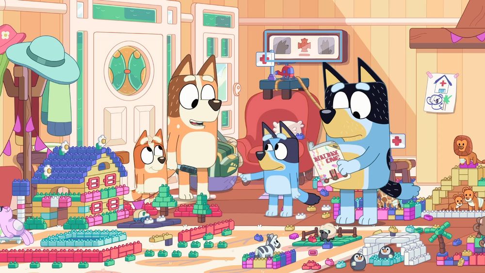 A screenshot from near the beginning of the "Bluey" epsiode "Duck Cake" from the show's second season.

A plaque with what is clearly — by shape — a Victoria Cross medal that is hanging on the wall by the entrance to the Heeler House has been highlighted with a blue rectangle.