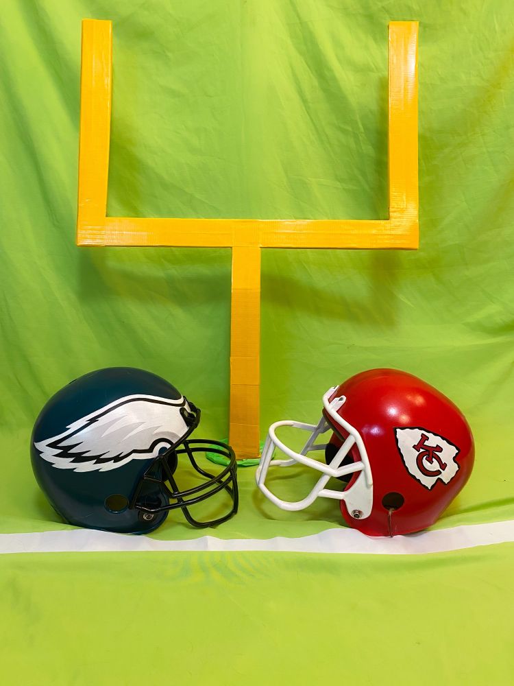 Eagles vs chiefs helmets