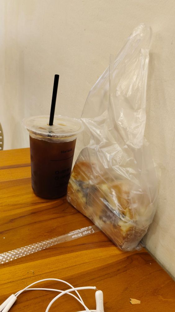 アメリカーノとPukis