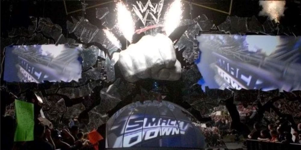 Smackdown fist stage