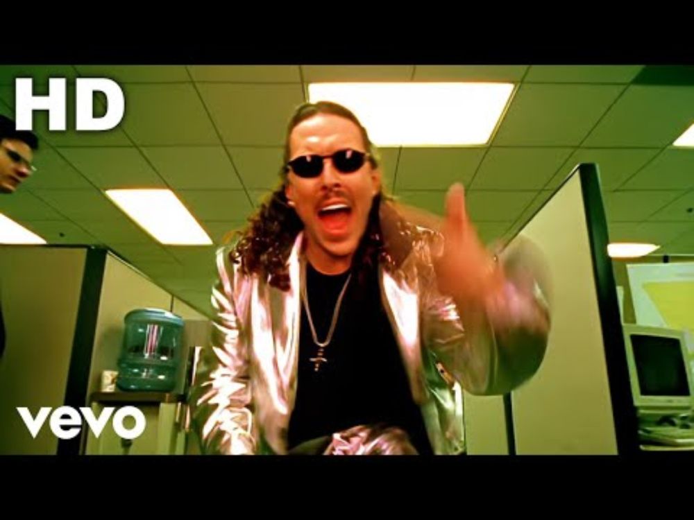 "Weird Al" Yankovic - It's All About The Pentiums (HD Version)