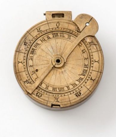 Small equinoctial sundial, closed to show lid with Gothic inscriptions, in the Landesmuseum Württemberg