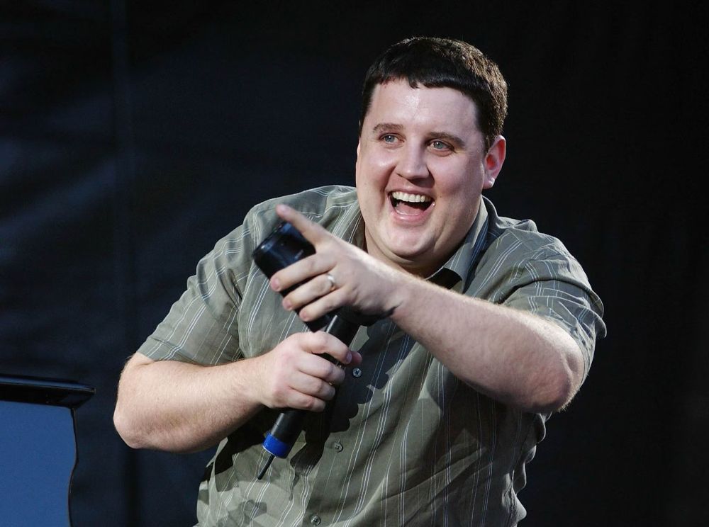 A picture of ex-comedian Peter Kay remembering things.