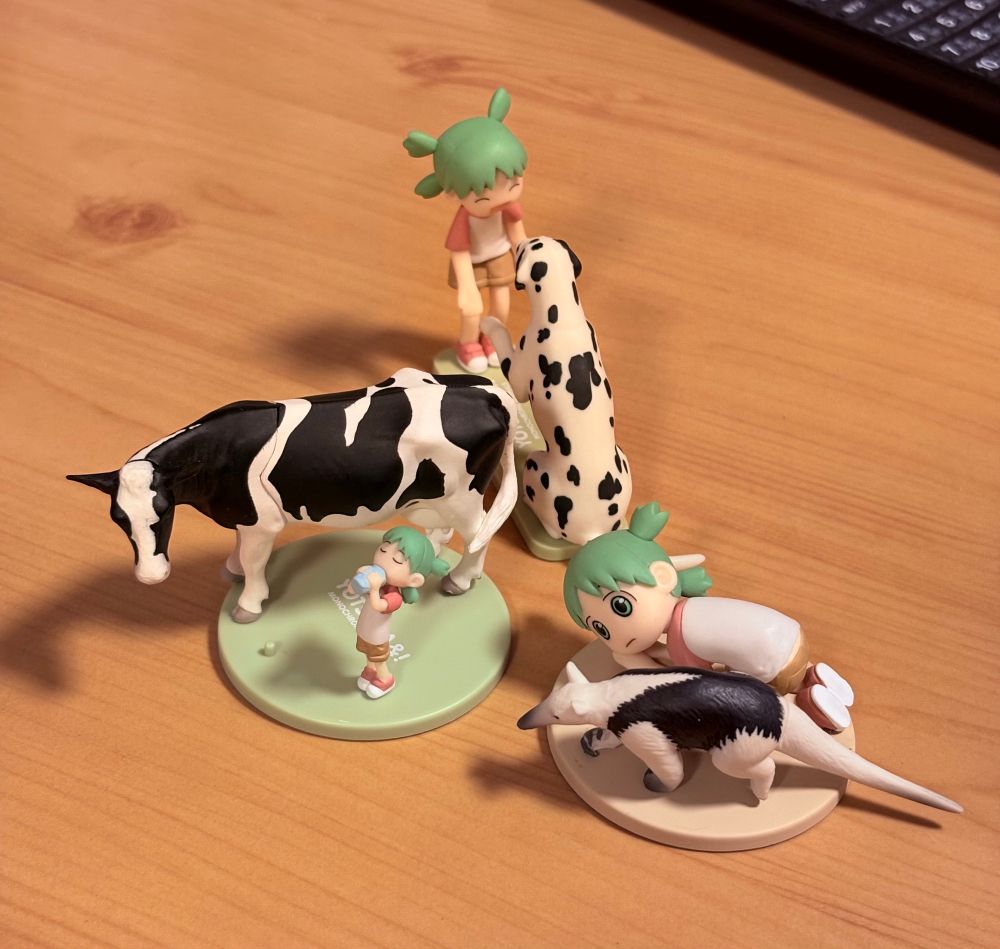 かなり前の『よつばと！』ガシャポンフィギュア（海洋堂）