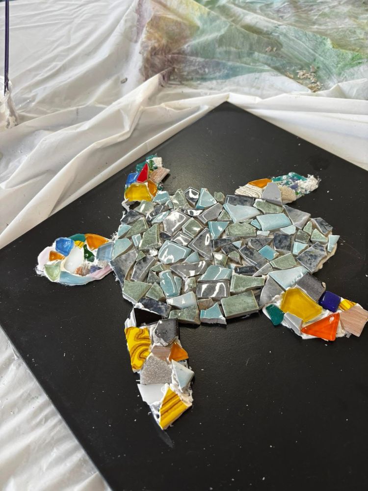 Sea turtle made from mosaic pieces