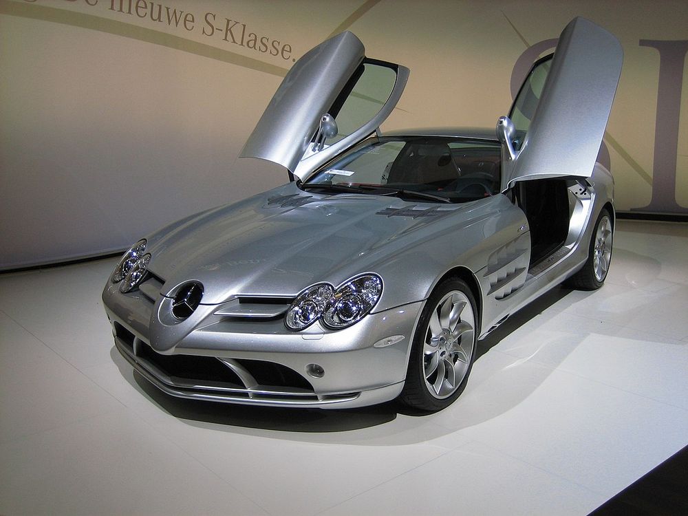 The Mercedes-Benz SLR McLaren, what happens when German and British engineering worlds collide. Produced from 2004 to 2009, this is undoubtedly the greatest automotive collaboration in history.