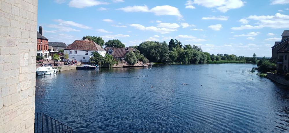 Looking east along the river from the bridge in St Ives