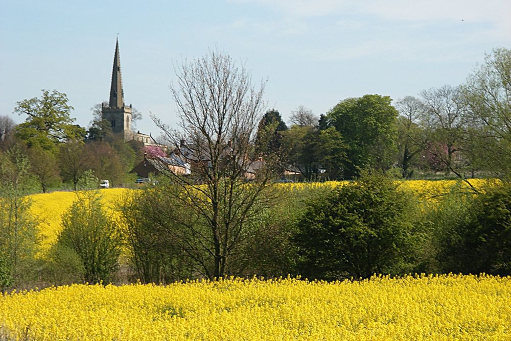 Not very seasonal but, this picture of England at its best just popped up on my PC. Less troubled times 