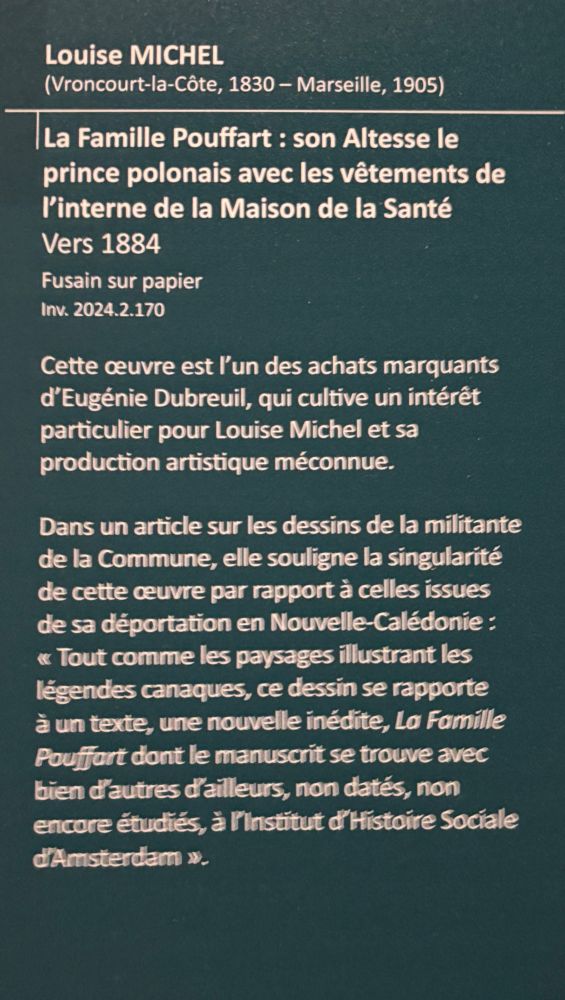 Cartouche de l'oeuvre : "La famille Pouffart : son Altesse le prince polonais avec les vêtements de l'interne de la Maison de la Santé", vers 1884. On y apprend qu'Eugénie Dubreuil cultivait un intérêt particulier pour la production artistique de Louise Michel. Ce dessin fait référence à une nouvelle inédite écrite par Louise Michel "La famille Pouffart" dont le manuscrit est conservé à l'Institut d'Histoire Sociale d'Amsterdam.