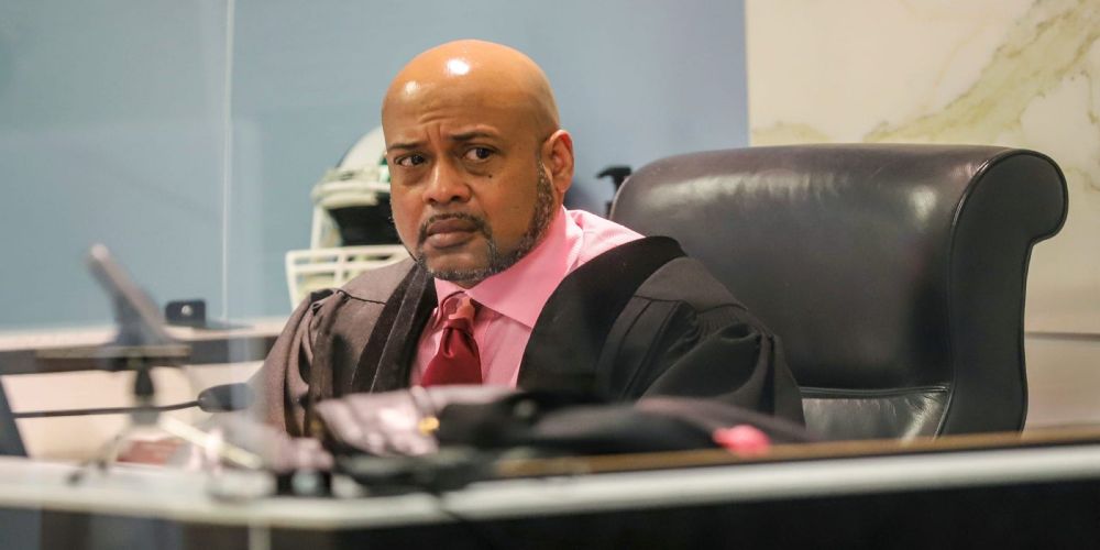 Detroit judge who had teen handcuffed for sleeping temporarily removed from docket