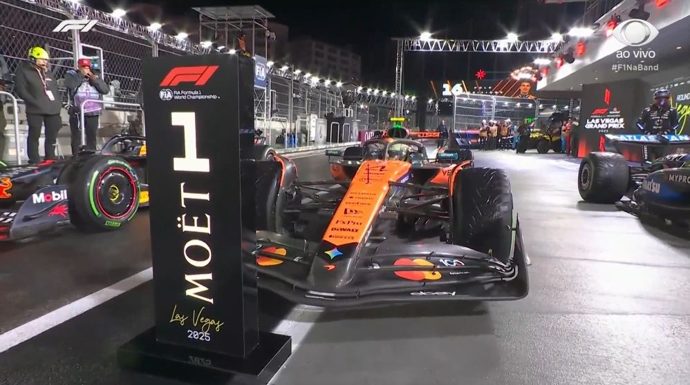 Lando Norris estaciona na posição de P1 após marcar a pole do GP de Las Vegas de 2025