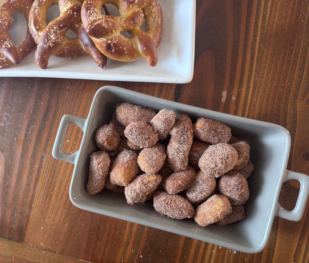 Cinnamon sugar pretzel nuggets 