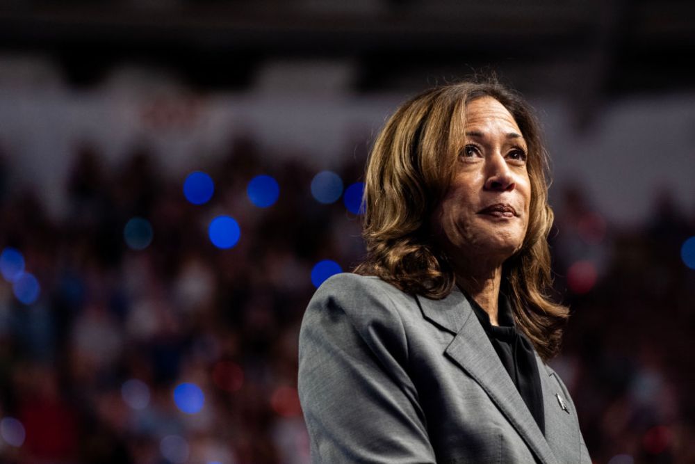 Gunshots Fired Into Kamala Harris’ Arizona Campaign Office, Police Say