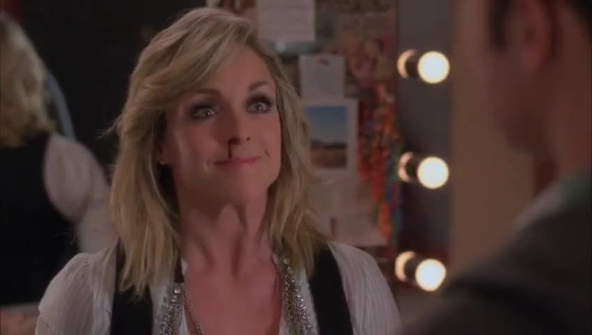 Jenna Maroney from 30 Rock with a bleeding nose