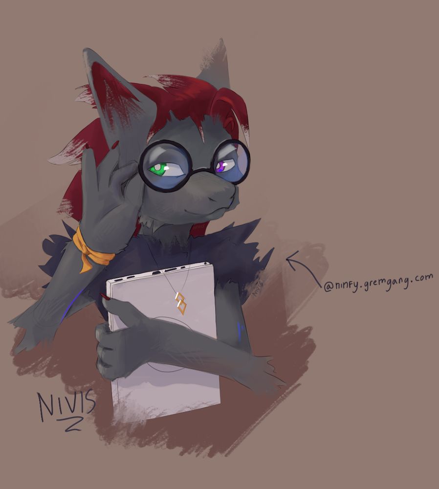 Ninfy holding his glasses and laptop, looking at camera.
#furryart #furry