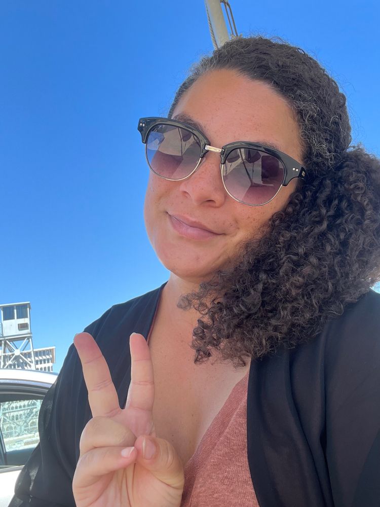 A tired me still looking hot just landed in LA