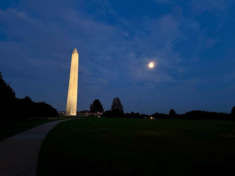 Washington monument
