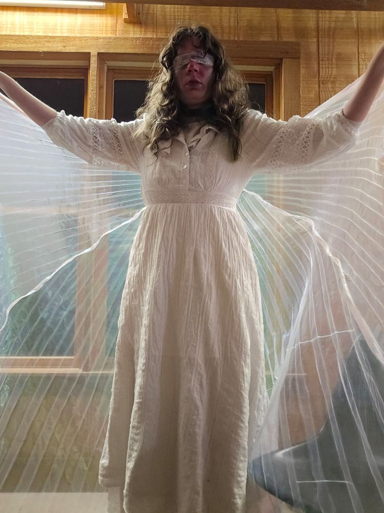 Jax has gossamer weeks and a blindfold 