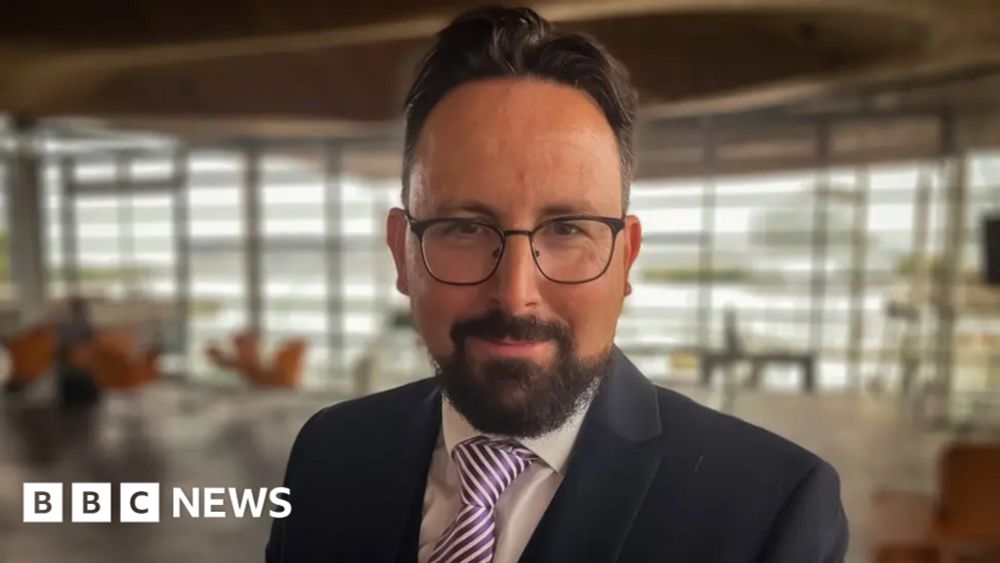 Hefin David had been Member of the Senedd (MS) for Caerphilly since 2016.