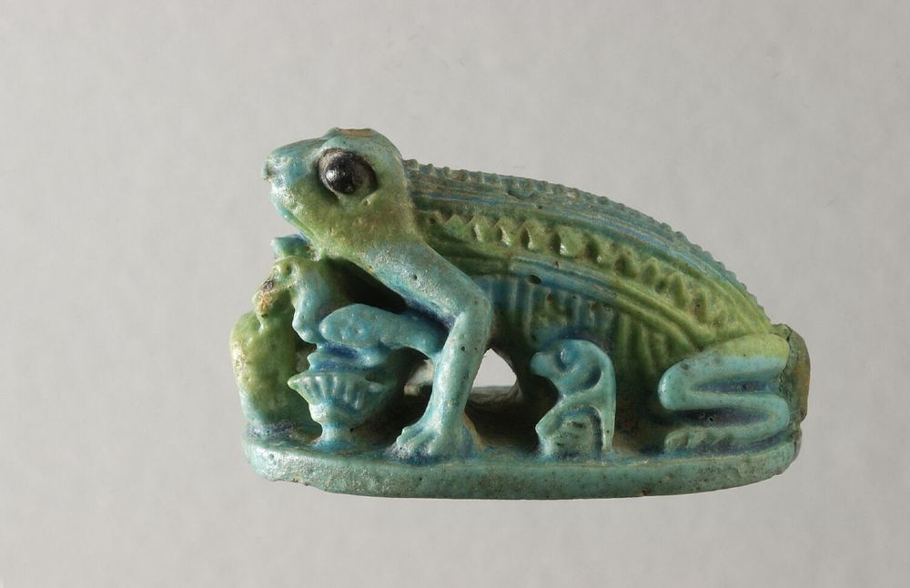 https://collections.louvre.fr/en/ark:/53355/cl010020258