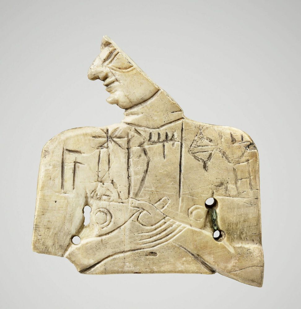 https://collections.louvre.fr/en/ark:/53355/cl010165065