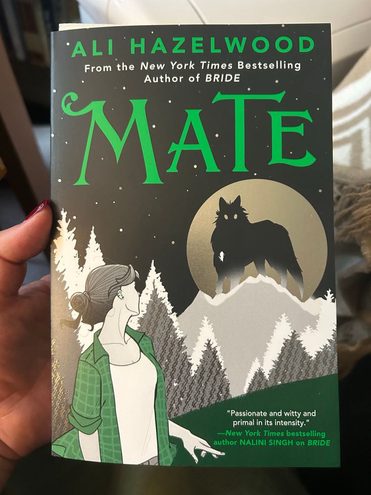 ‘Mate’ by Ali Hazelwood 