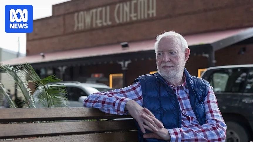 His family announced his death on Thursday afternoon, saying he died peacefully in hospital near his home in the Blue Mountains.