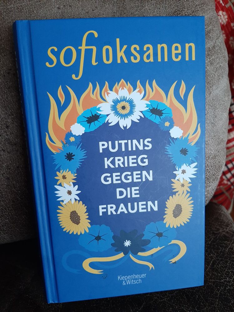 Buchcover von Sofi Oksanen: Putins Krieg gegen die Frauen