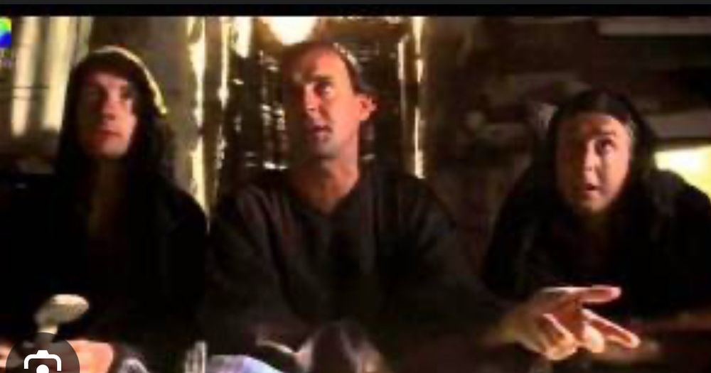 Szene aus Life of Brian - Besprechung
