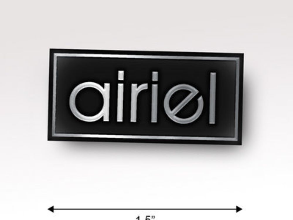 Logo Pin Fundraiser from Airiel