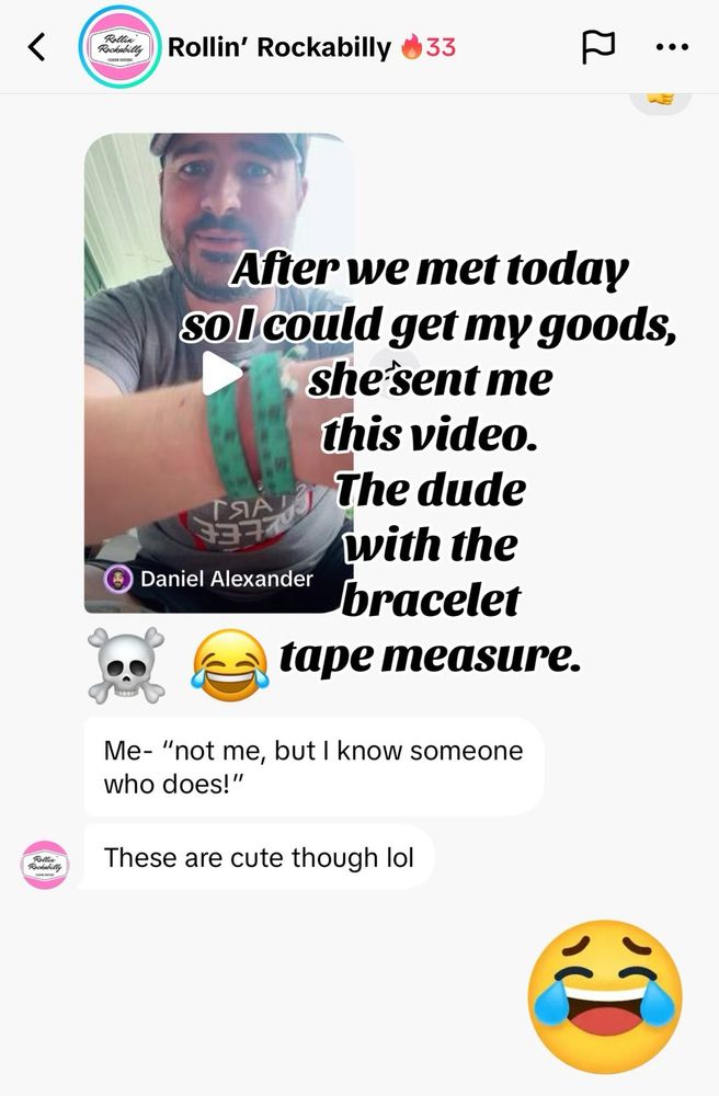 
After we met today
sol could get my goods, she sent me this video.

The dude with the
Daniel Alexander
bracelet
tape measure.
Me- "not me, but I know someone who