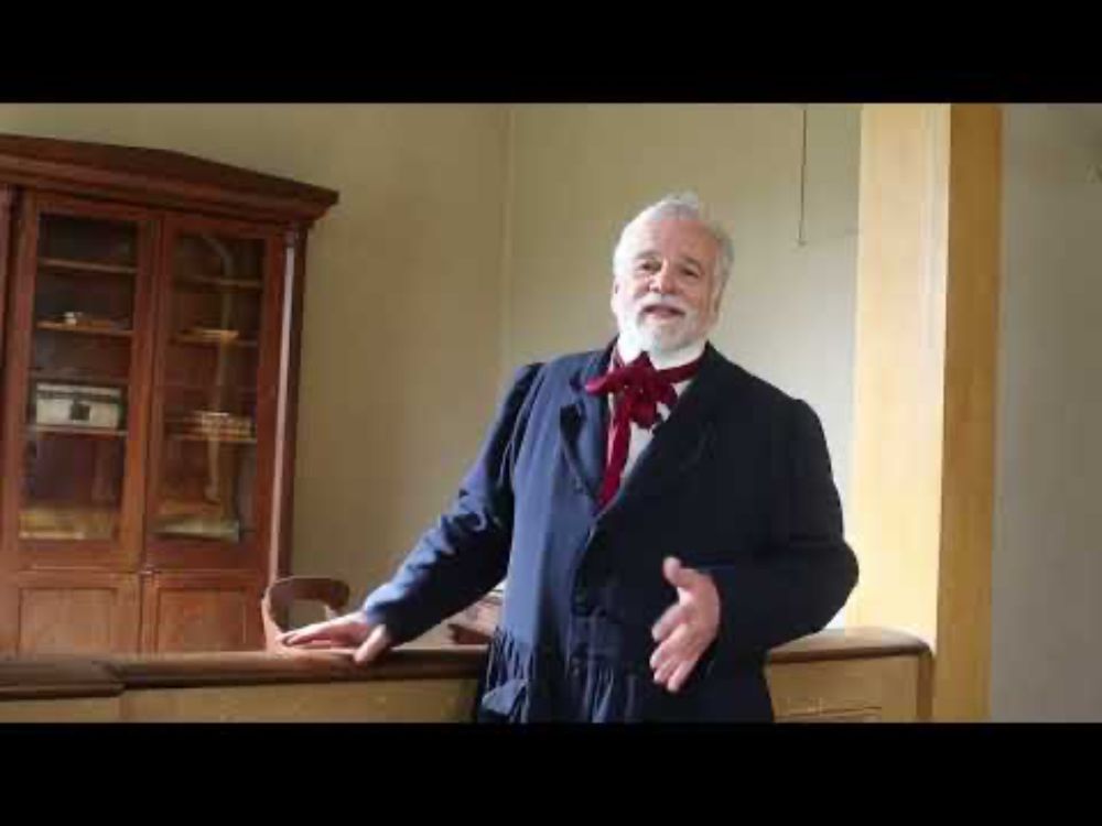 Behind the Building: The Thompson Bank