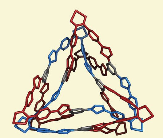 A molecular knot with three-way rotation symmetry. But where a usual knot would have a cross, this knot threads through smaller rings inside itself, as if the threads pass through each other rather than overlap.