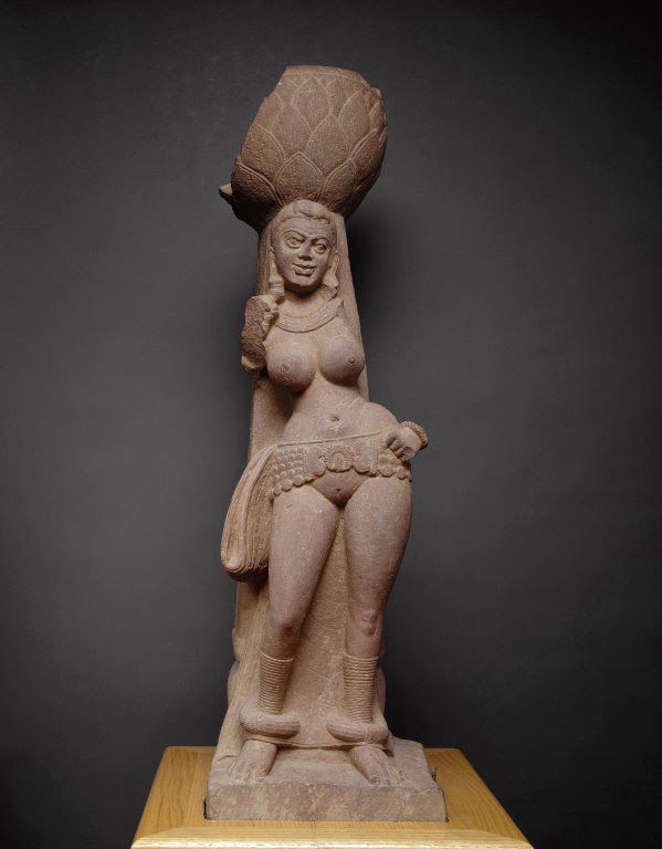 Representación de una yakshi. Mathura, India, 200 DC