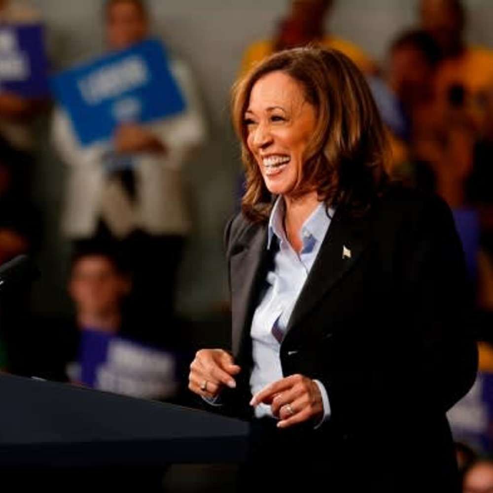 Kamala Harris makes small business pitch with boost to start-up tax relief