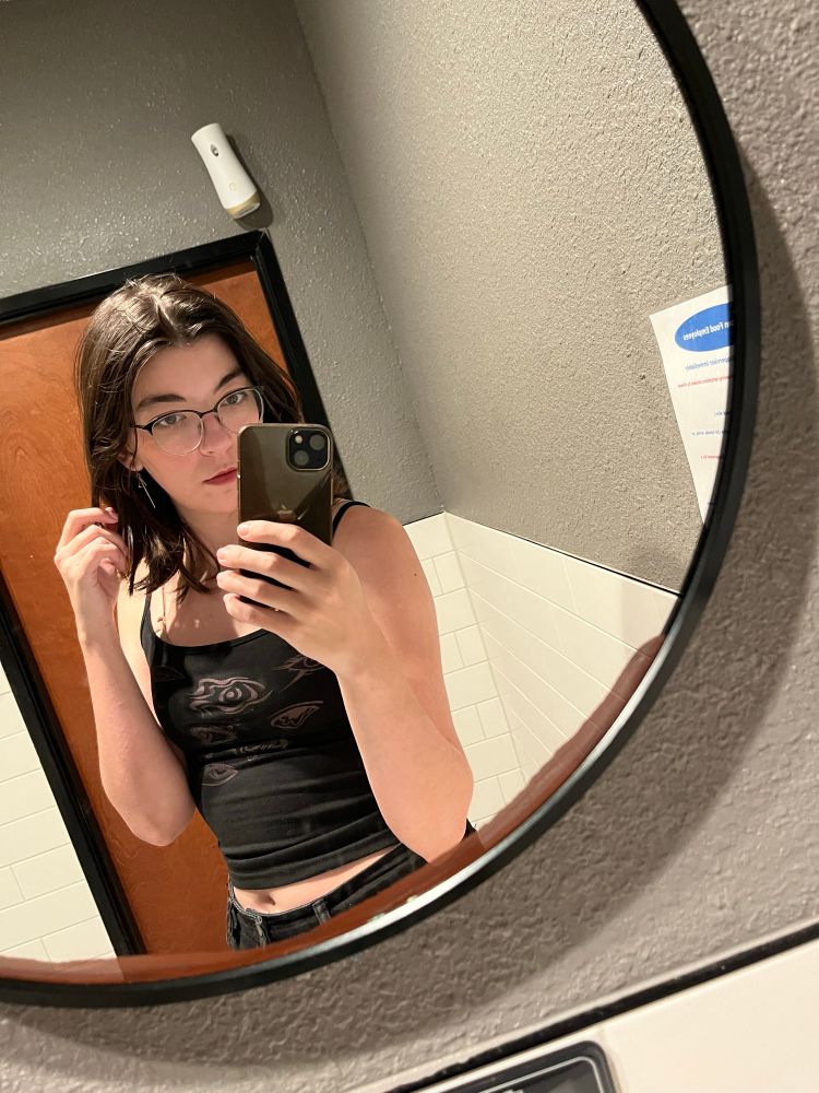 mirror selfie of me in a diner restroom