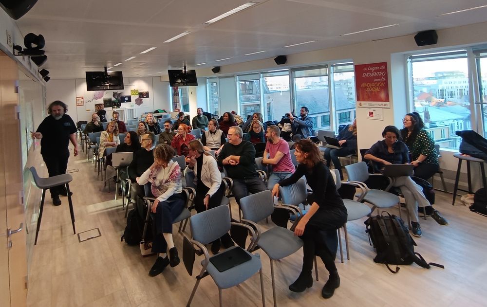 Momento de la reunión de lanzamiento con representantes de todo el consorcio