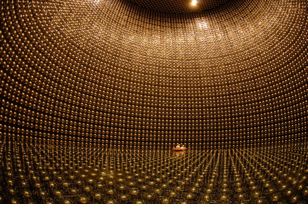 Inside the Super-Kamiokande detector. (Credit: Kamioka Observatory, ICRR (Institute for Cosmic Ray Research), The University of Tokyo.)
