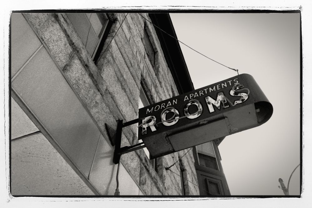 Rooming house sign, near Moran Square, Fitchburg Mass 1970. 