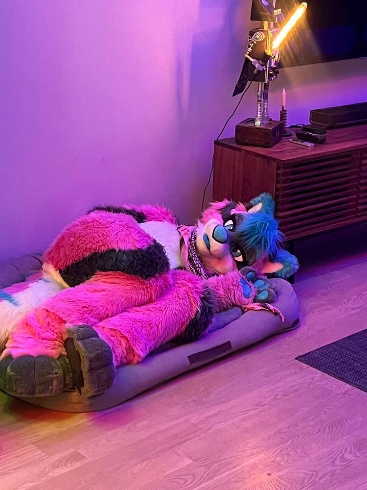 The missile is very tired. He is eepy. The missile has had a very long day of splashing bandits and wants to take just a smol sleeb. He eeby and neebies to sleeby. Mibsile sleepy and need bed-bye time. The missile is currently experiencing critical levels of being a sleevjy little guy and needs to go to bedb. He is ver tired and needs to slep. Just a little sleejing time as a treat. Midsilylele needs to slek, ver twired boyo, just a lil guy. Mibsipillibille needs his beaty sleeb. Look at him go! He yawn big cause he skeejy, needs to falafel asleep. Nini time! Goodnight, mister the missile