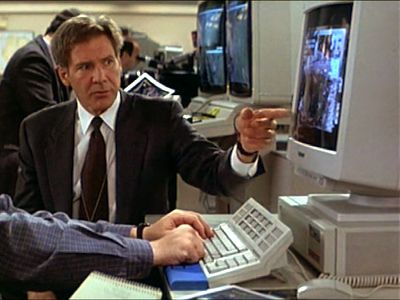 Jack and his colleagues investigate the cause of an explosion killing a large number of drug barons using an Intergraph Interpro 2020 in "Clear and Present Danger".