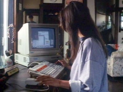 Tony and Marty go to Willard's summer house to write what they have learned using an Acorn Archimedes.