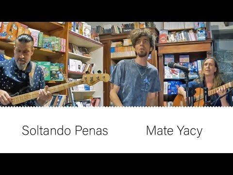 Soltando Penas en vivo en "Del Otro Lado Libros"