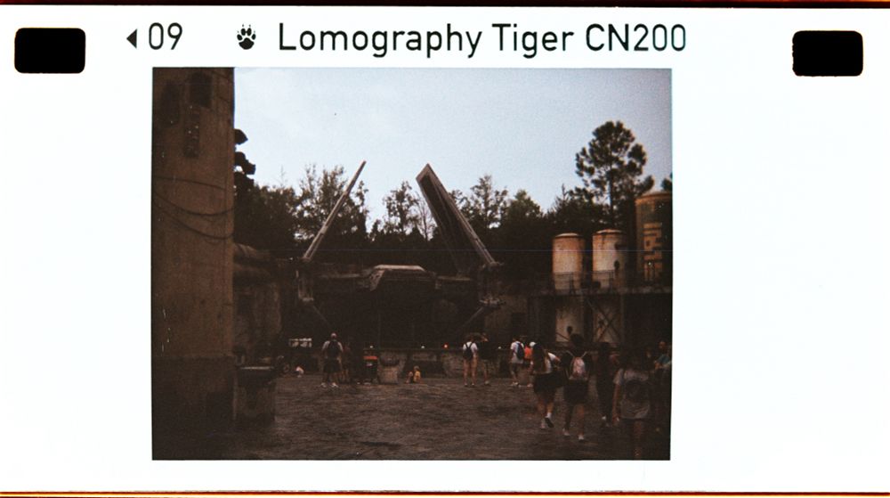 Kylo Ren’s ship at Galaxys Edge