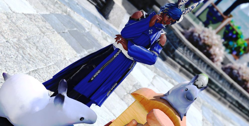 A slightly angled and closer look of the previous photo. Except you are able to see the petite punutiy much clearer.